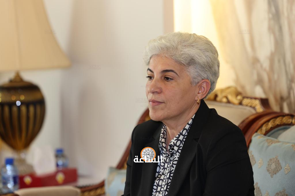 Madar Al-Saa Images 0.897177200824397