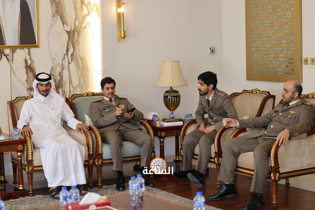 Madar Al-Saa Images 0.8837740885787072