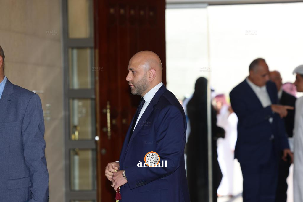 Madar Al-Saa Images 0.6198567215899571