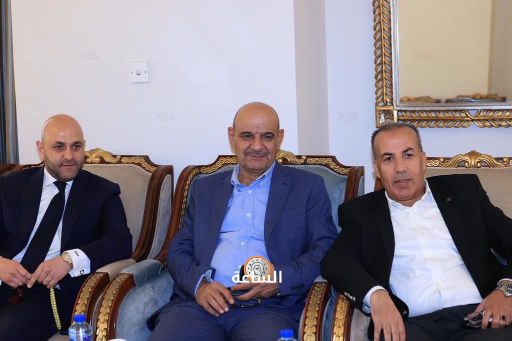 Madar Al-Saa Images 0.3607816716056743