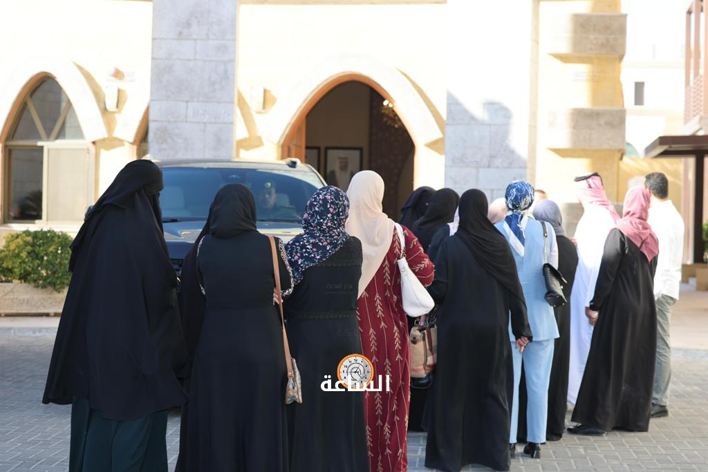 Madar Al-Saa Images 0.44033334455158046