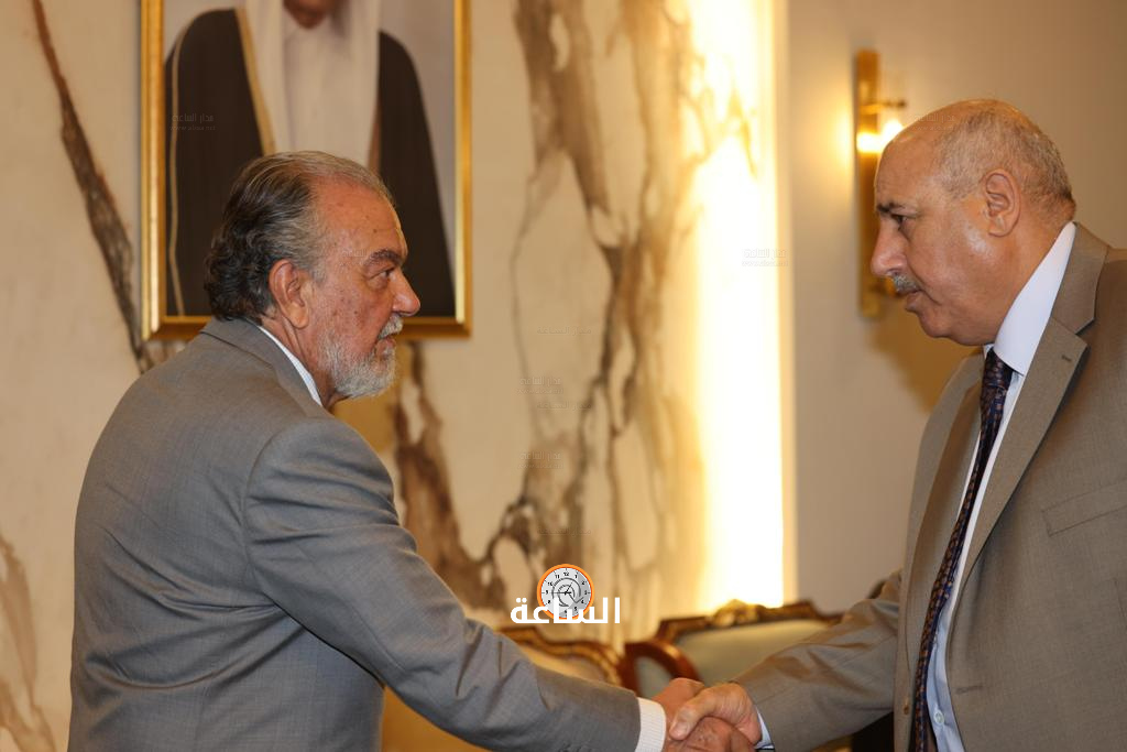 Madar Al-Saa Images 0.7147651134458086