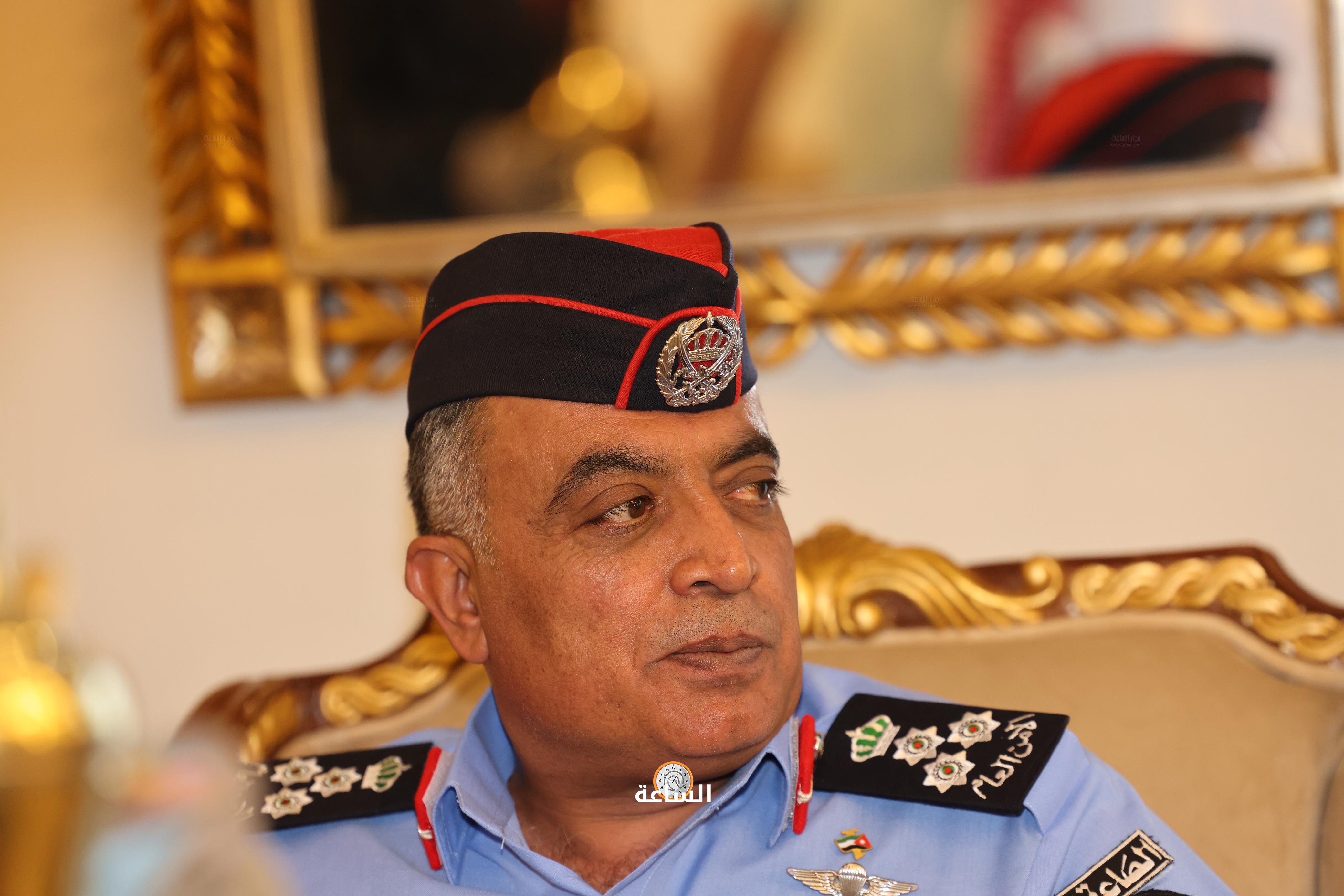 Madar Al-Saa Images 0.6697914080859348