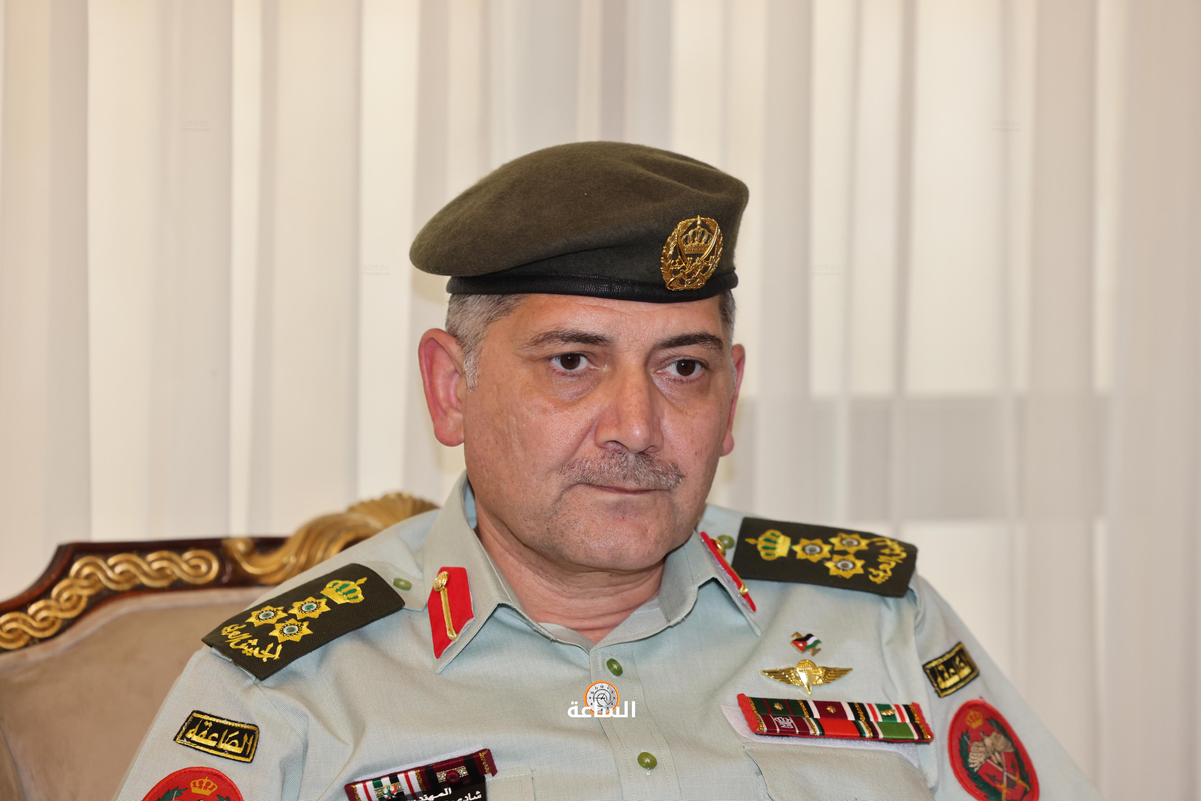 Madar Al-Saa Images 0.893677437424537