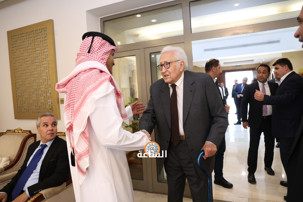 Madar Al-Saa Images 0.37992927552448086