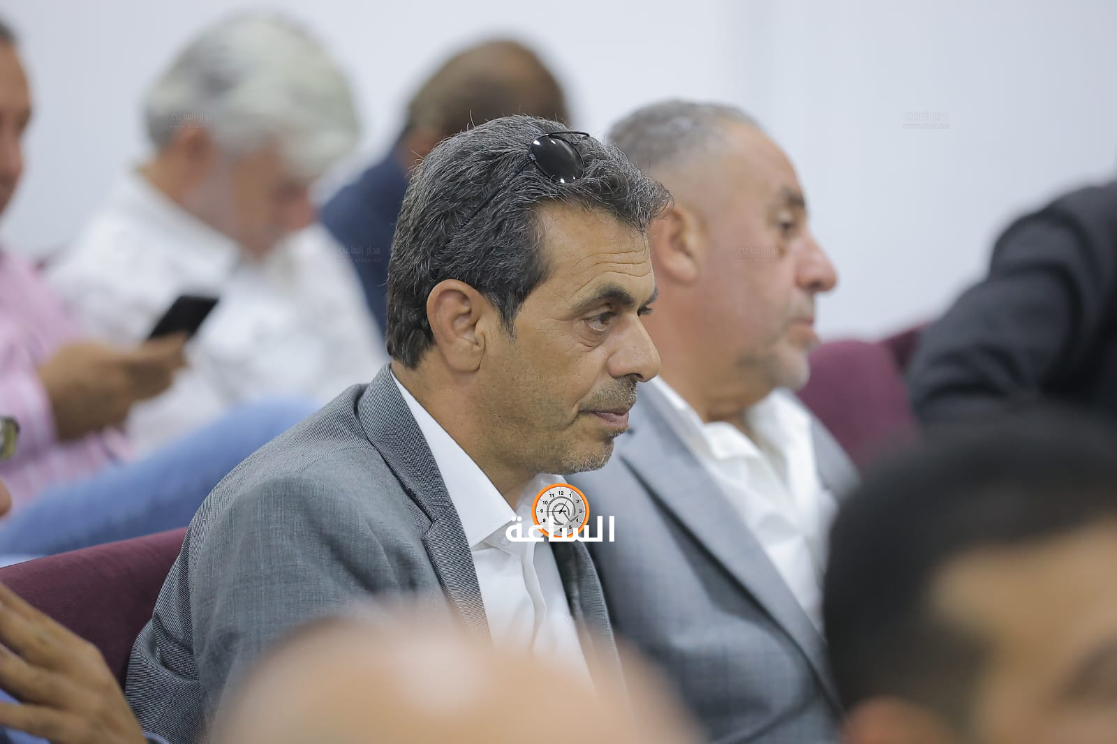 Madar Al-Saa Images 0.9298443222647236