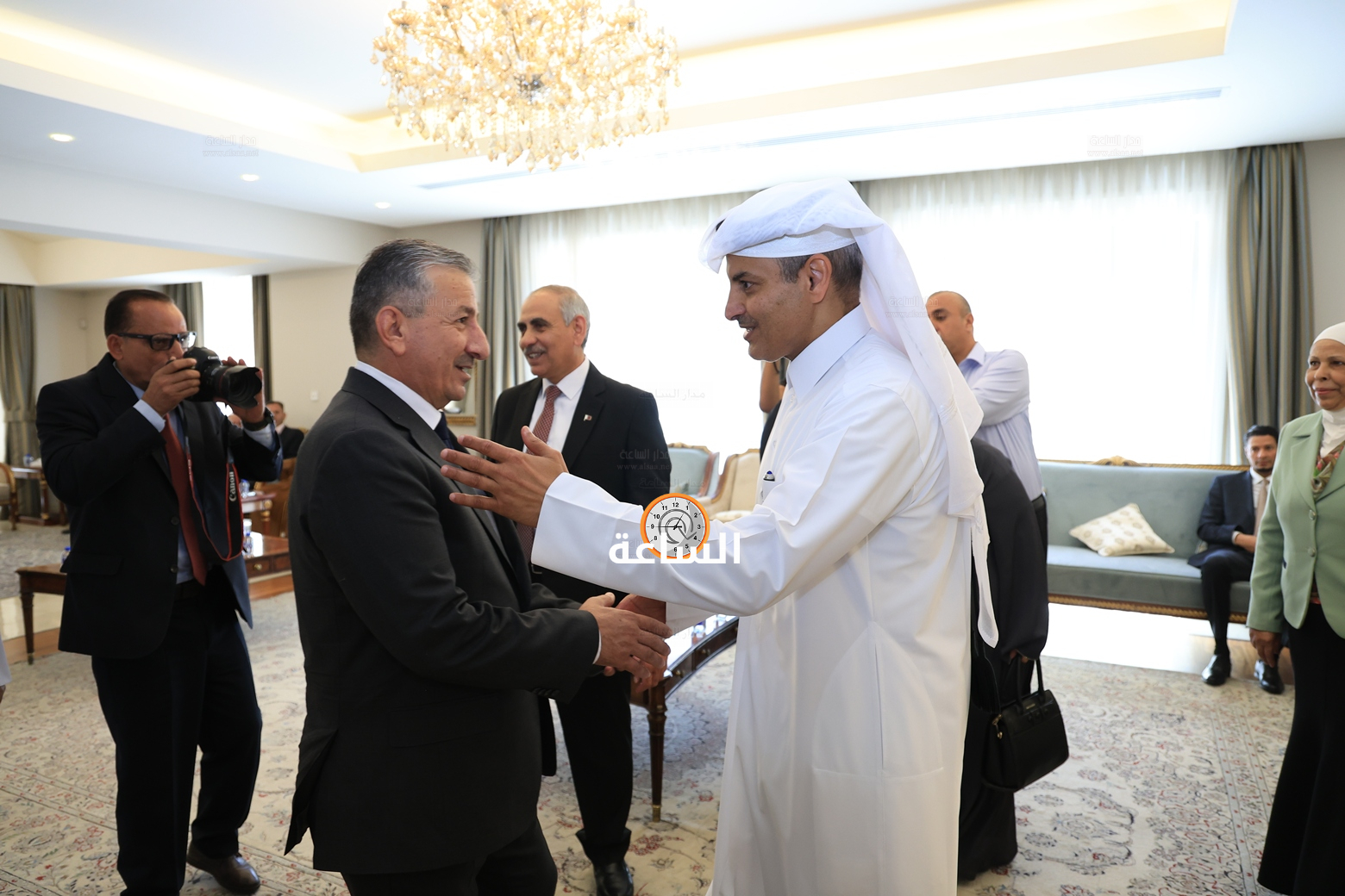 Madar Al-Saa Images 0.09390564583548333