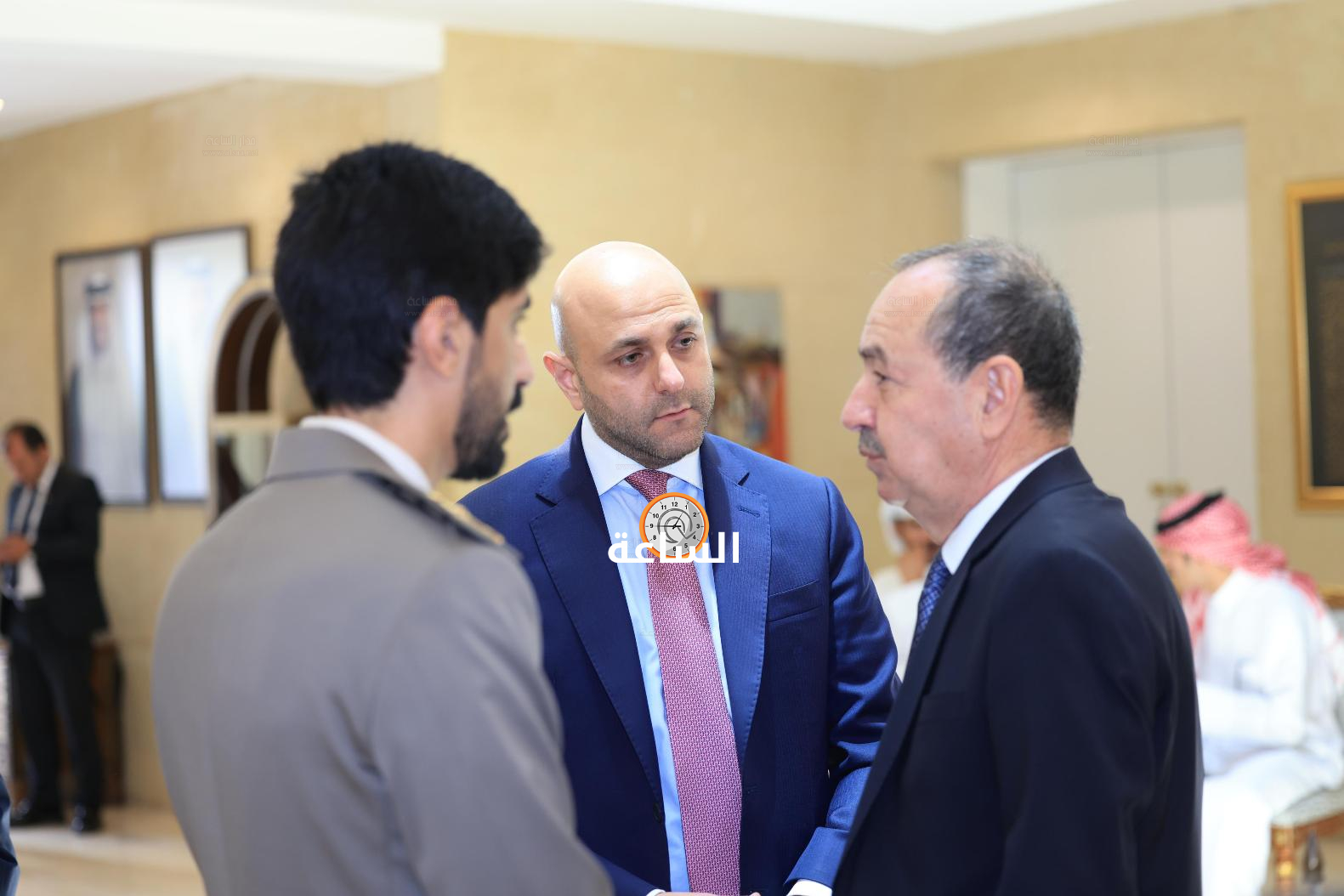 Madar Al-Saa Images 0.10966540010789183