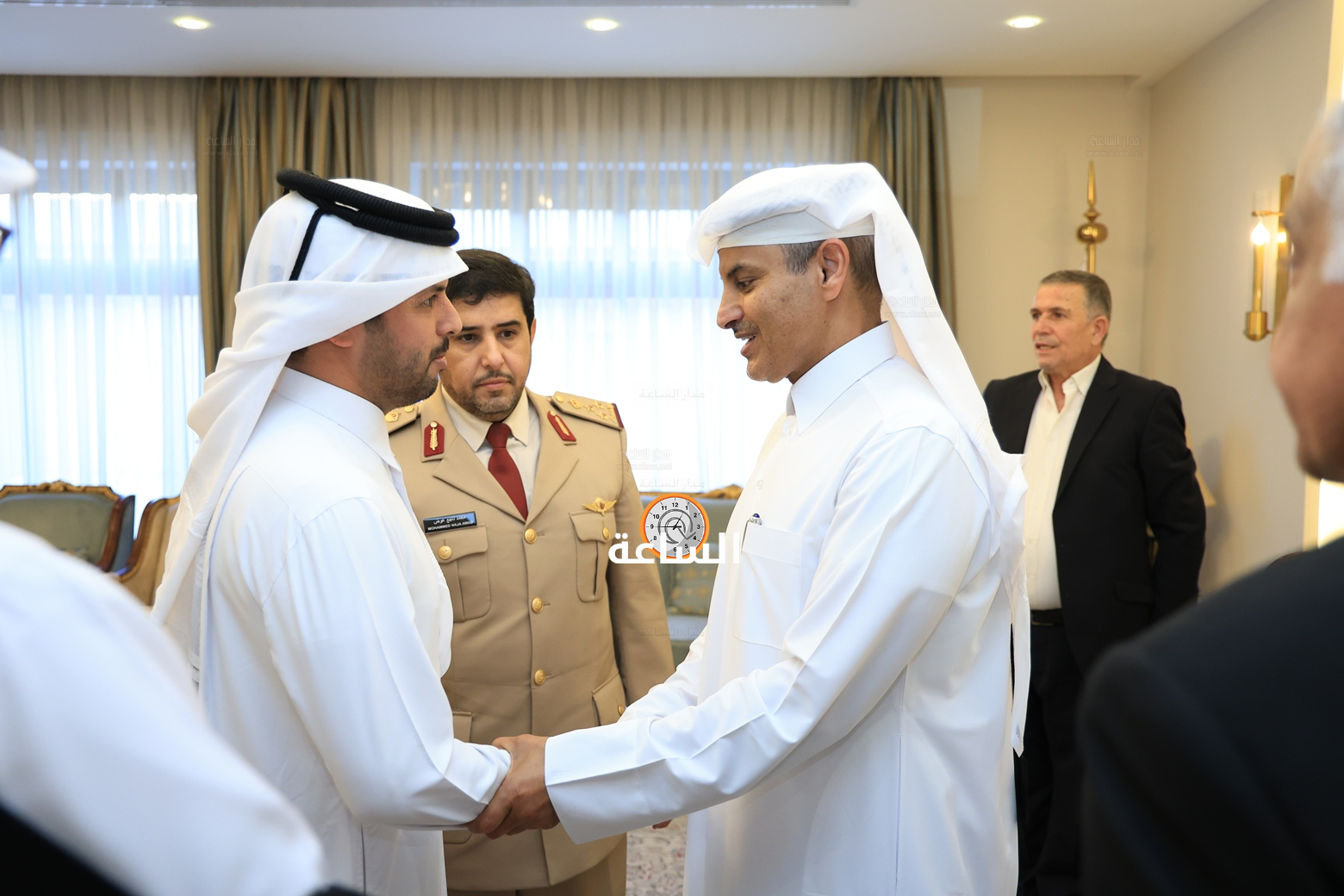 Madar Al-Saa Images 0.46464808100047517
