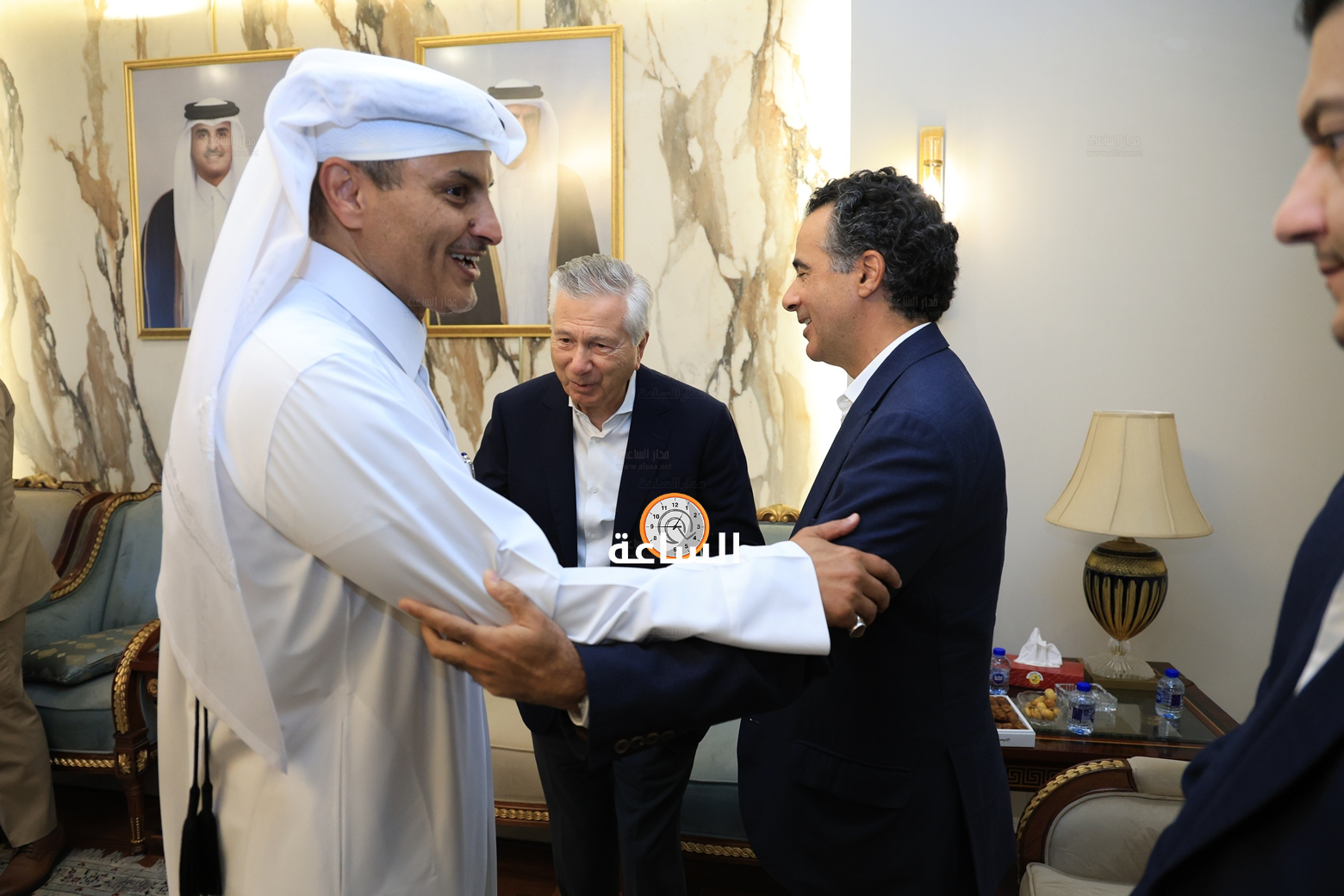 Madar Al-Saa Images 0.8352153891449756