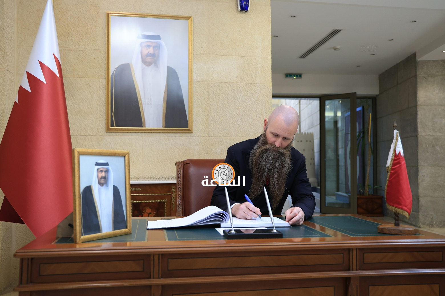 Madar Al-Saa Images 0.7811447888838003