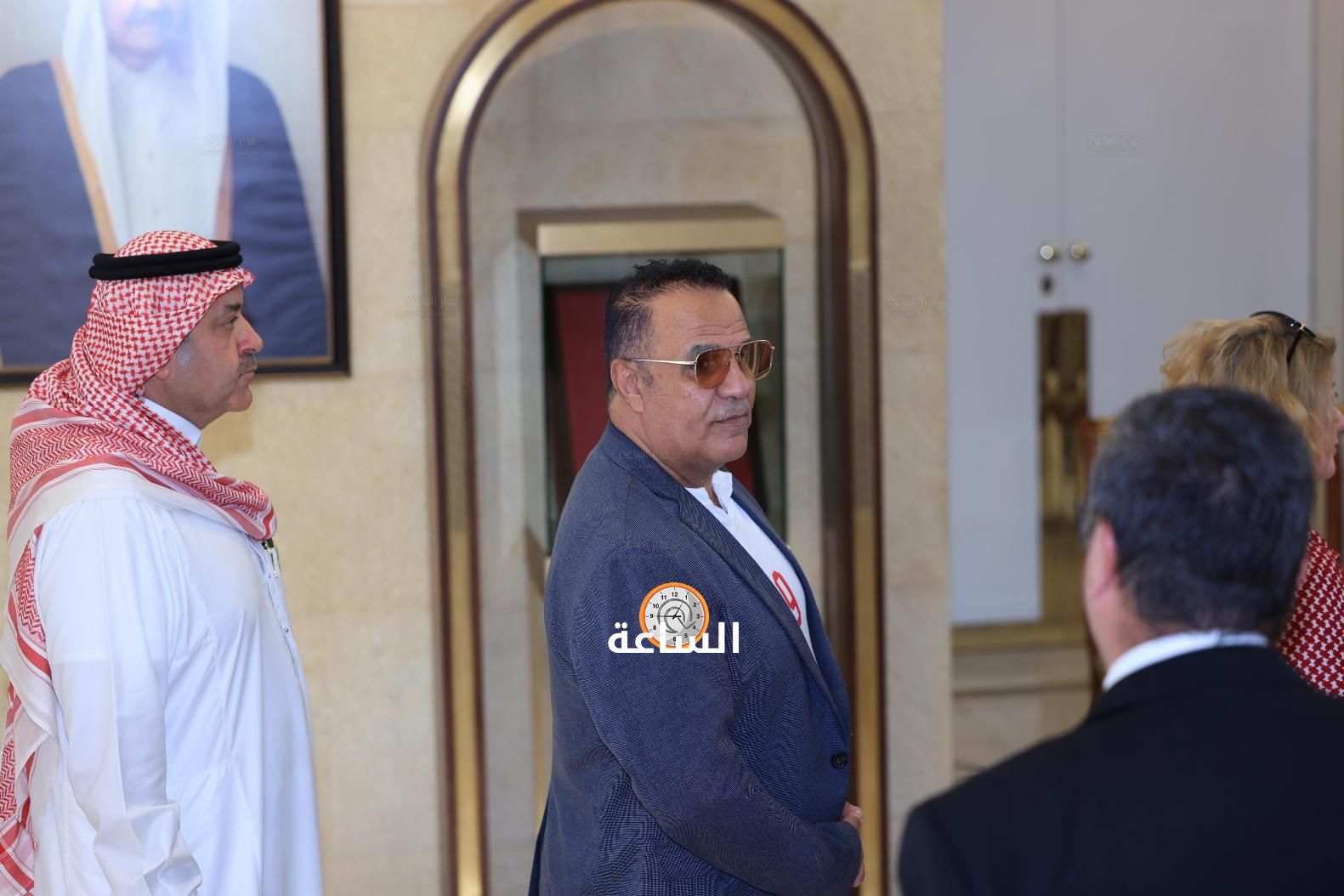 Madar Al-Saa Images 0.8704260570441907