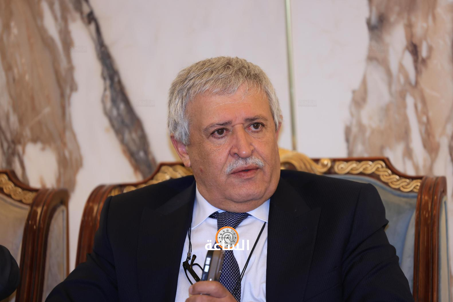 Madar Al-Saa Images 0.3243252738931942
