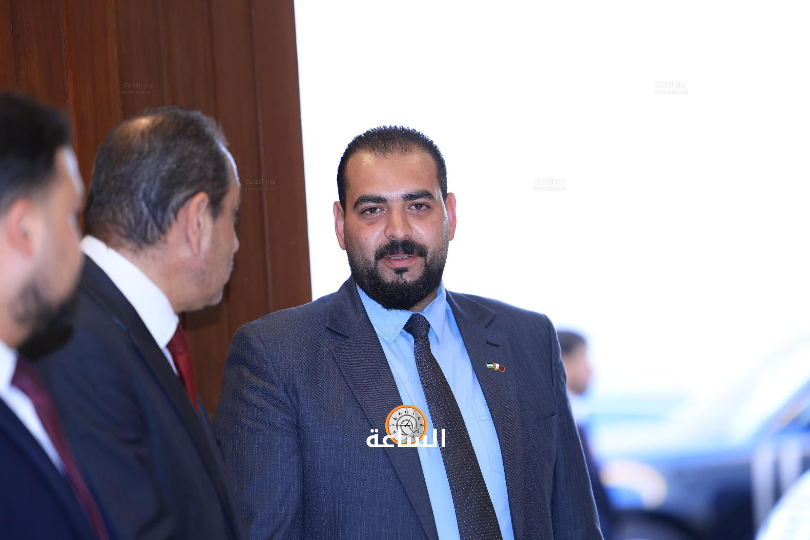 Madar Al-Saa Images 0.429706125090198