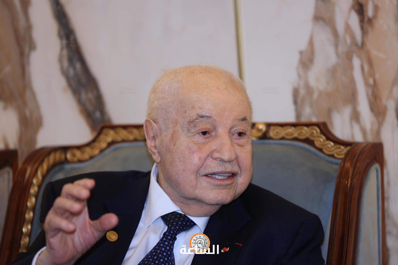 Madar Al-Saa Images 0.4492621313223947