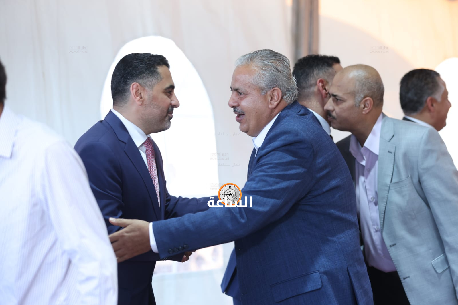 Madar Al-Saa Images 0.2093965024286678