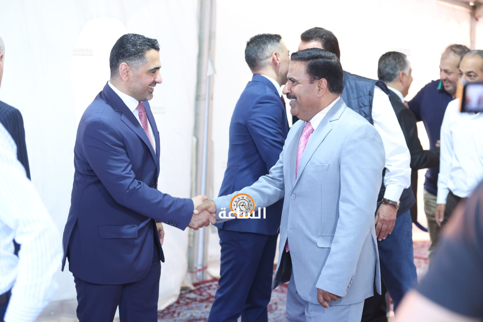 Madar Al-Saa Images 0.8425426296991432