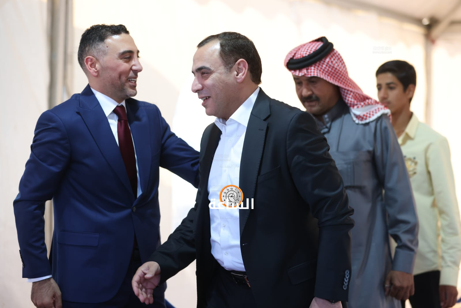Madar Al-Saa Images 0.15856418490710333