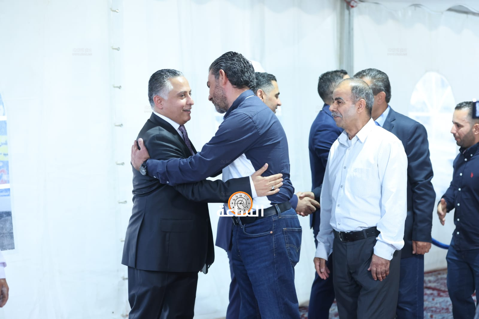 Madar Al-Saa Images 0.47381530887347645