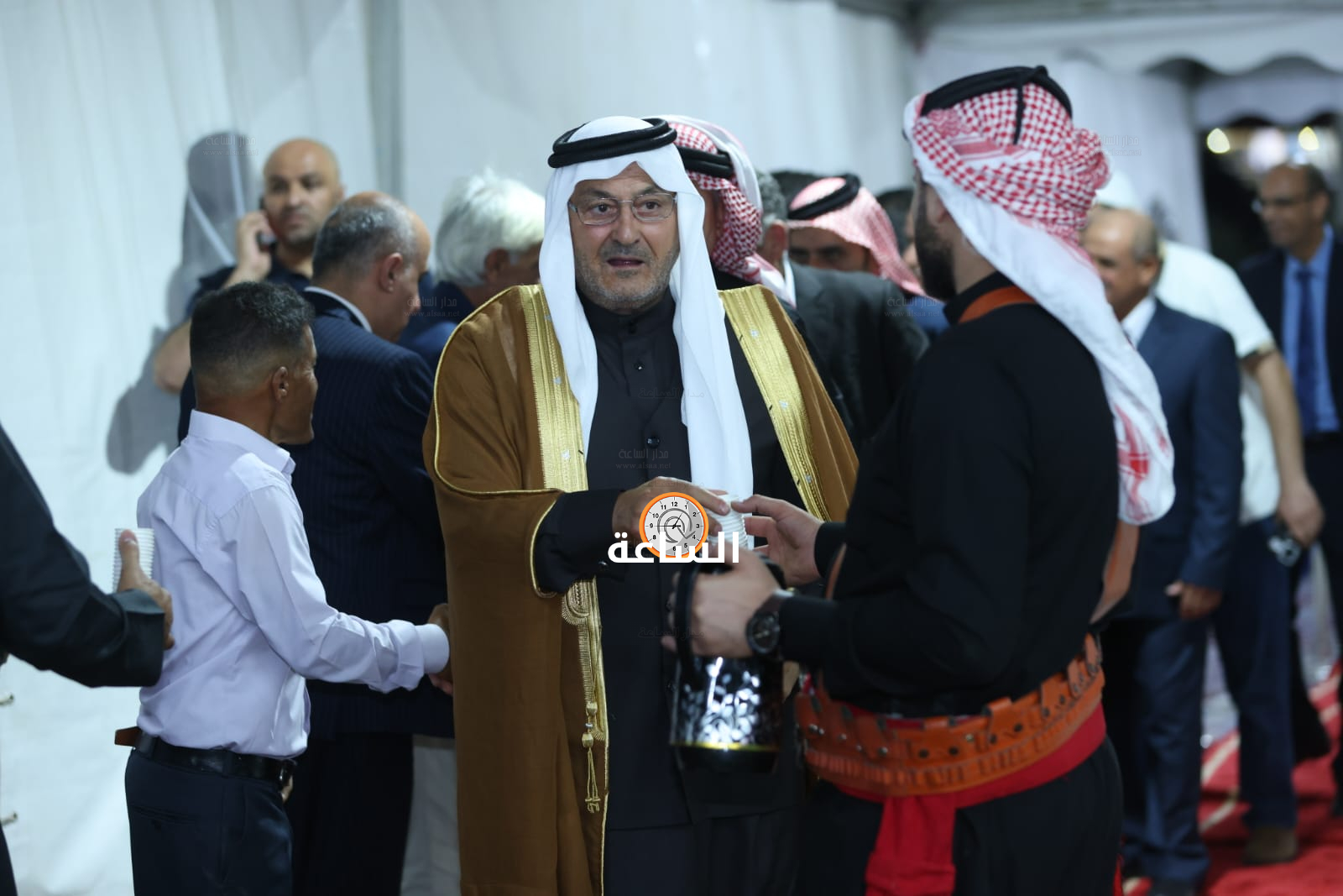 Madar Al-Saa Images 0.6395858403855263