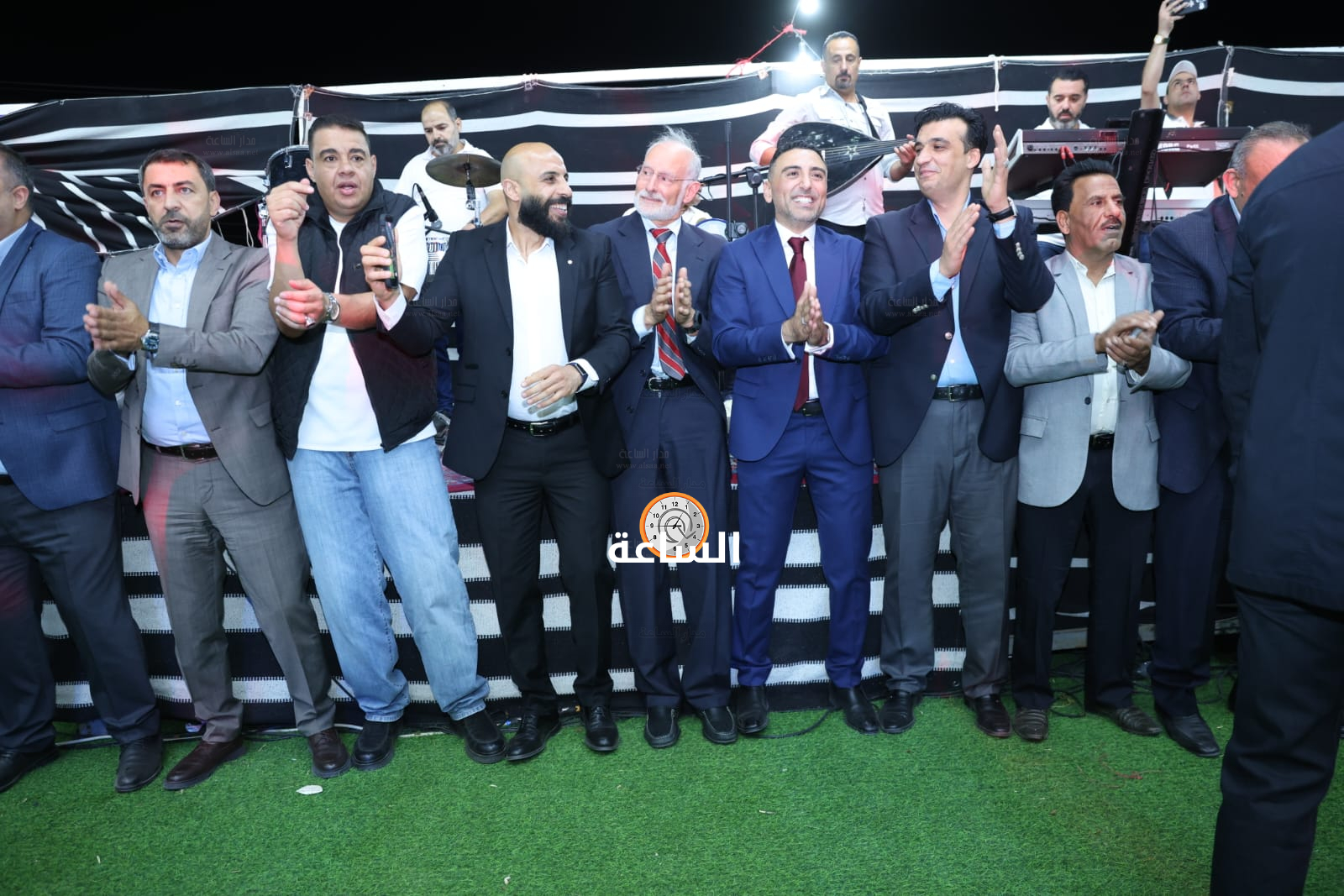Madar Al-Saa Images 0.38074532618979384