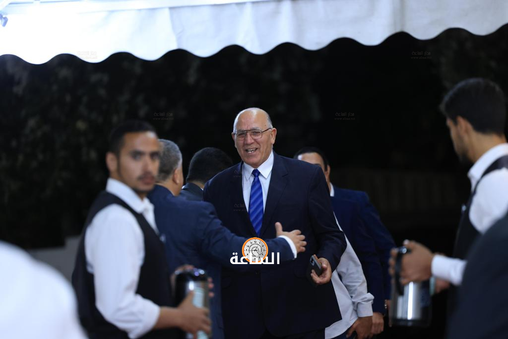 Madar Al-Saa Images 0.4551762719841893