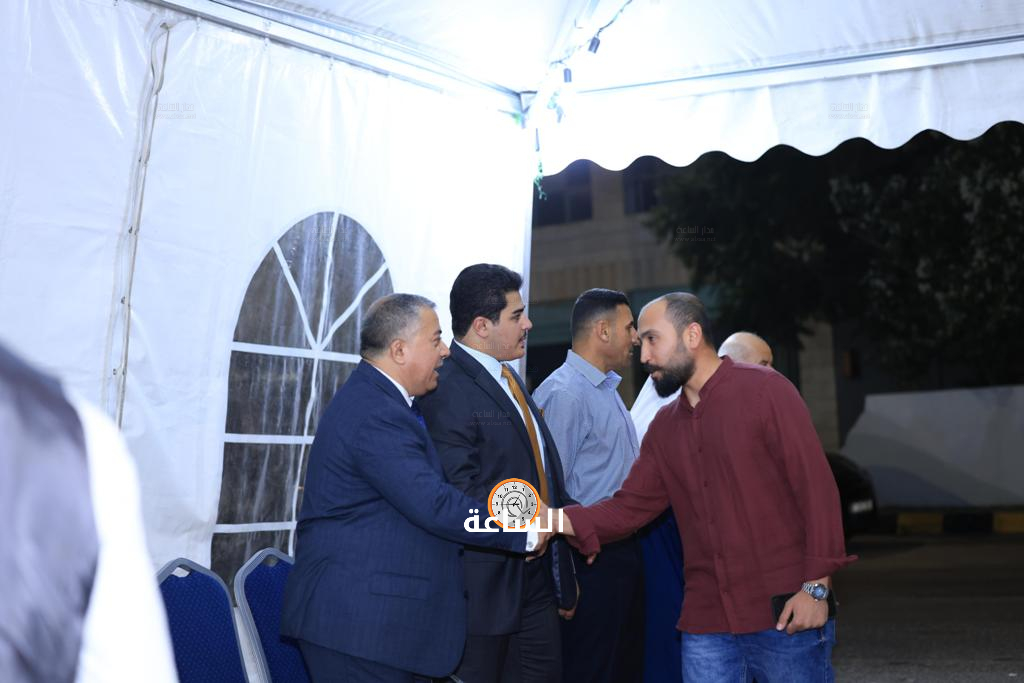 Madar Al-Saa Images 0.7103383898028716