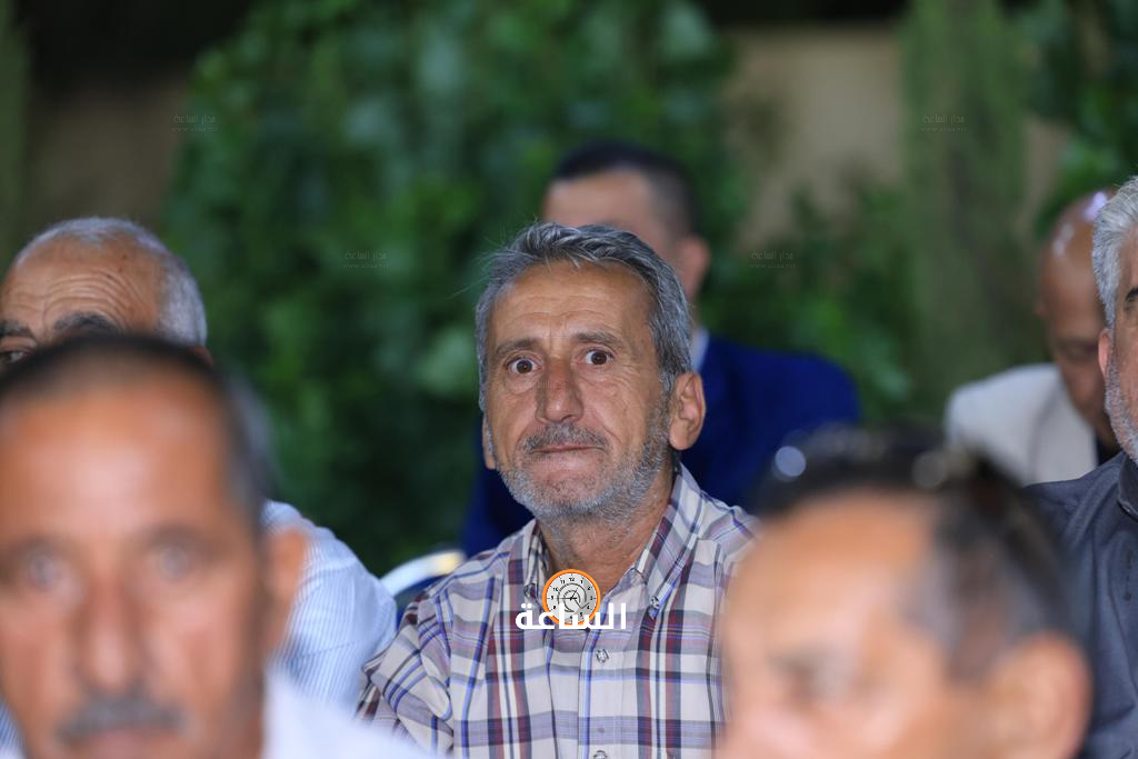 Madar Al-Saa Images 0.400868614463631