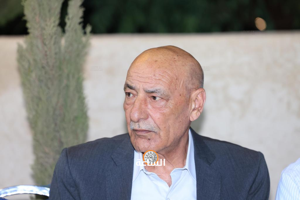 Madar Al-Saa Images 0.1370346028051196