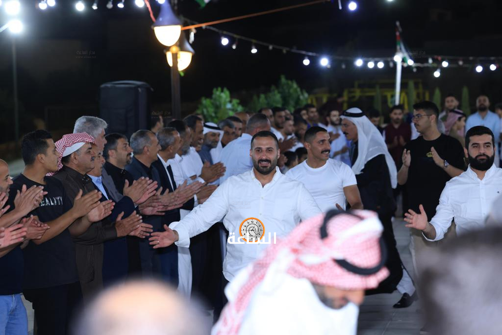 Madar Al-Saa Images 0.7321999869118689