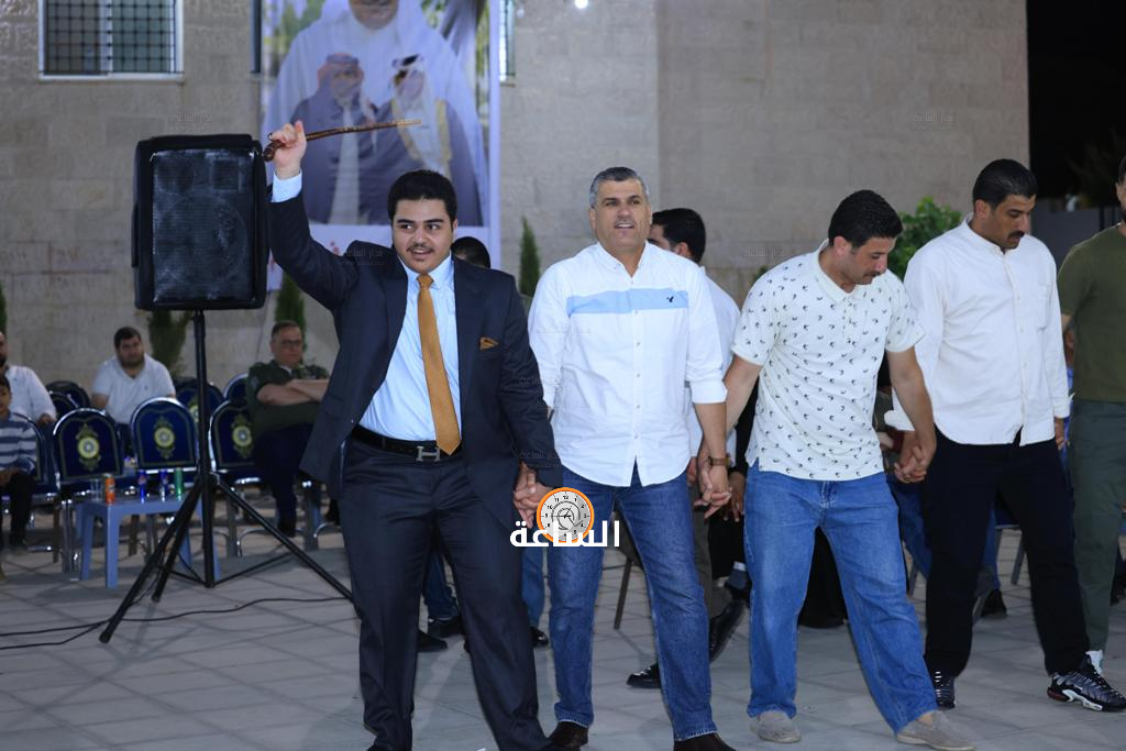 Madar Al-Saa Images 0.9951089792003285