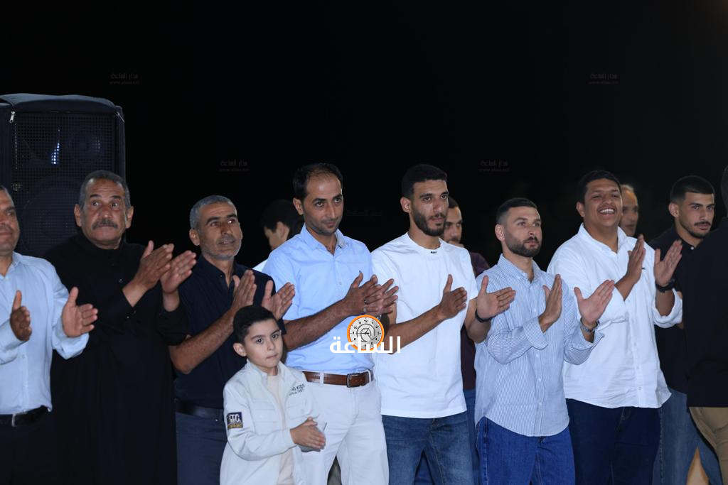 Madar Al-Saa Images 0.753748873167894