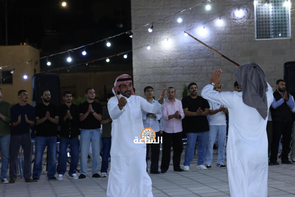 Madar Al-Saa Images 0.18555550836679646
