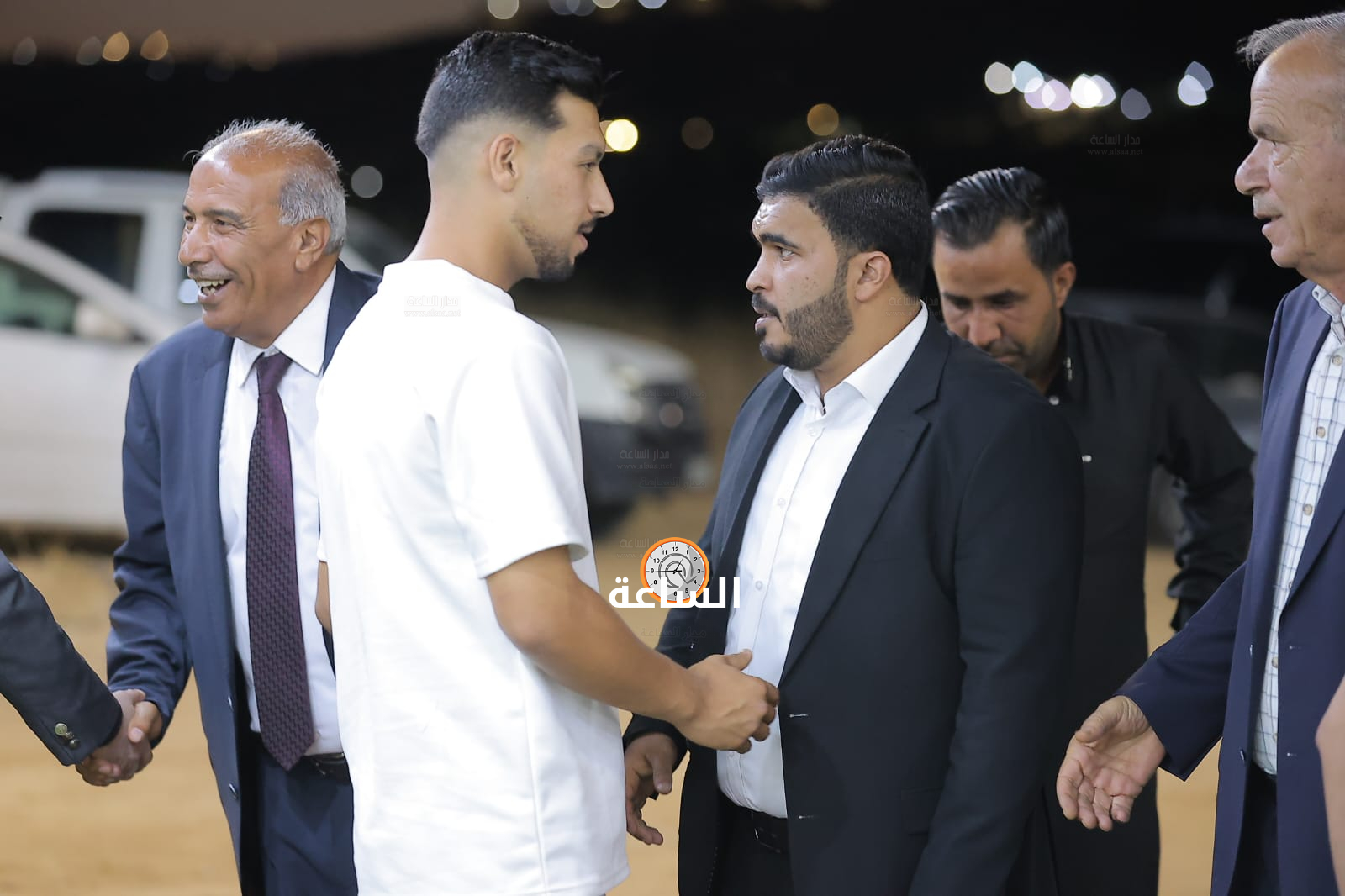 Madar Al-Saa Images 0.09906159418982907