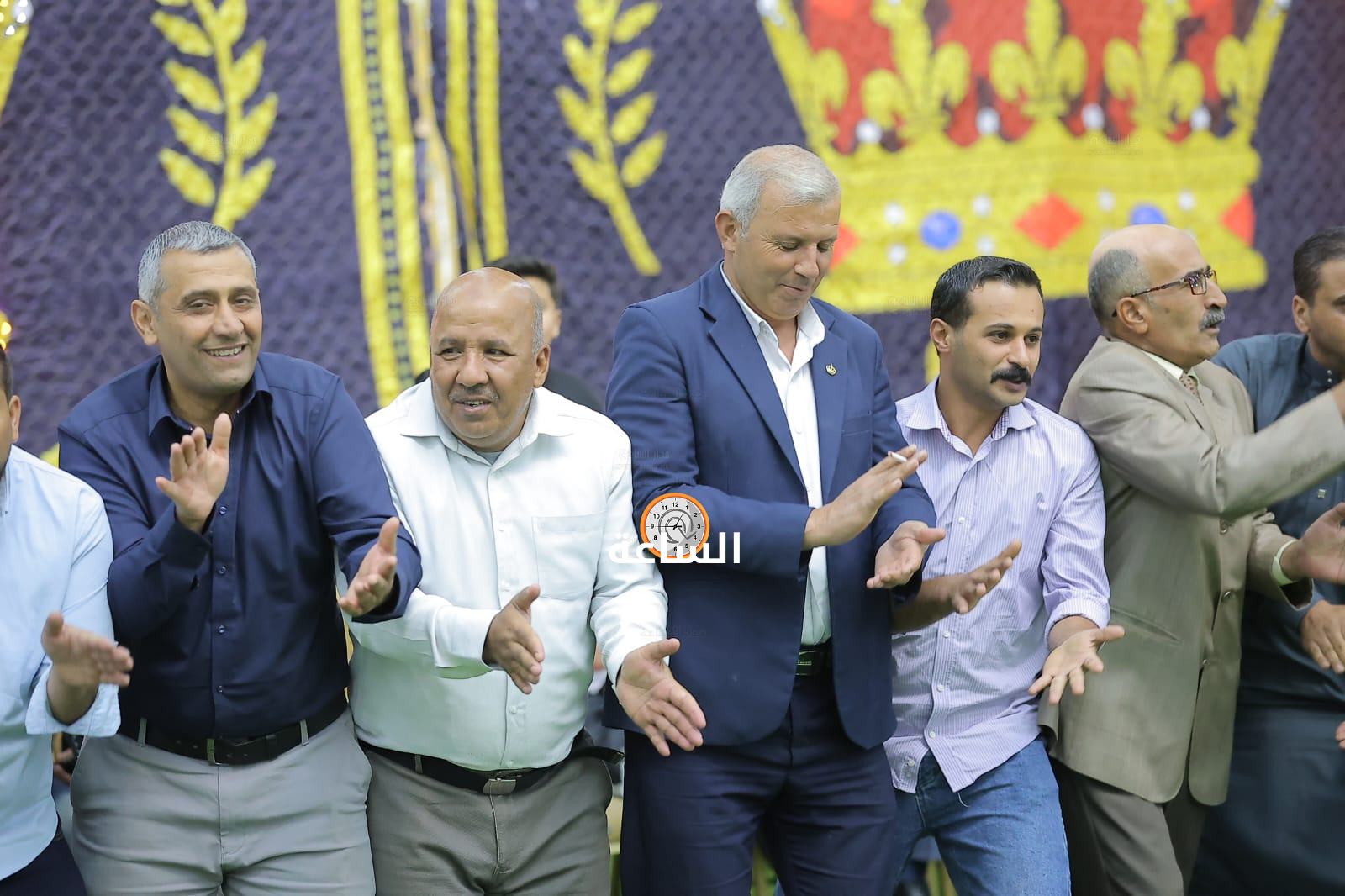 Madar Al-Saa Images 0.9791337035296961