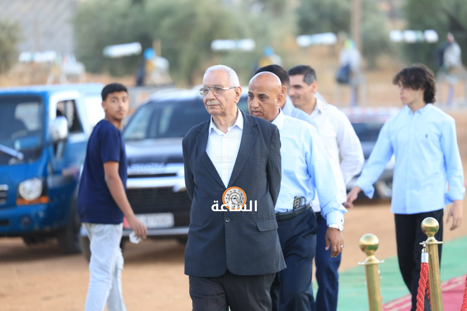 Madar Al-Saa Images 0.4296207383314745