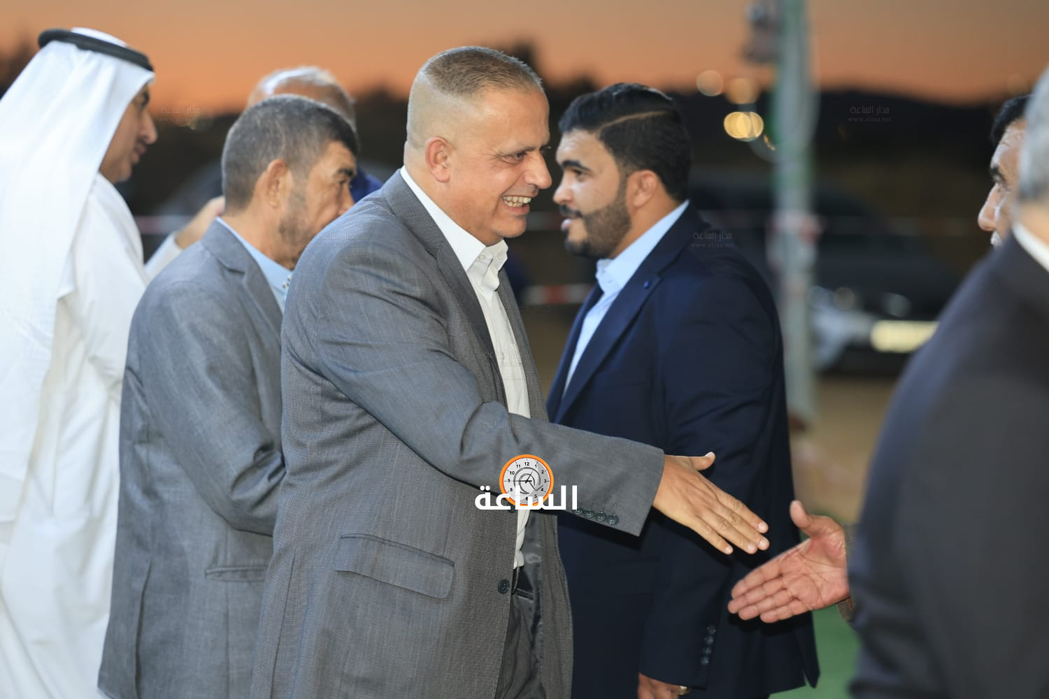 Madar Al-Saa Images 0.16592365263662712