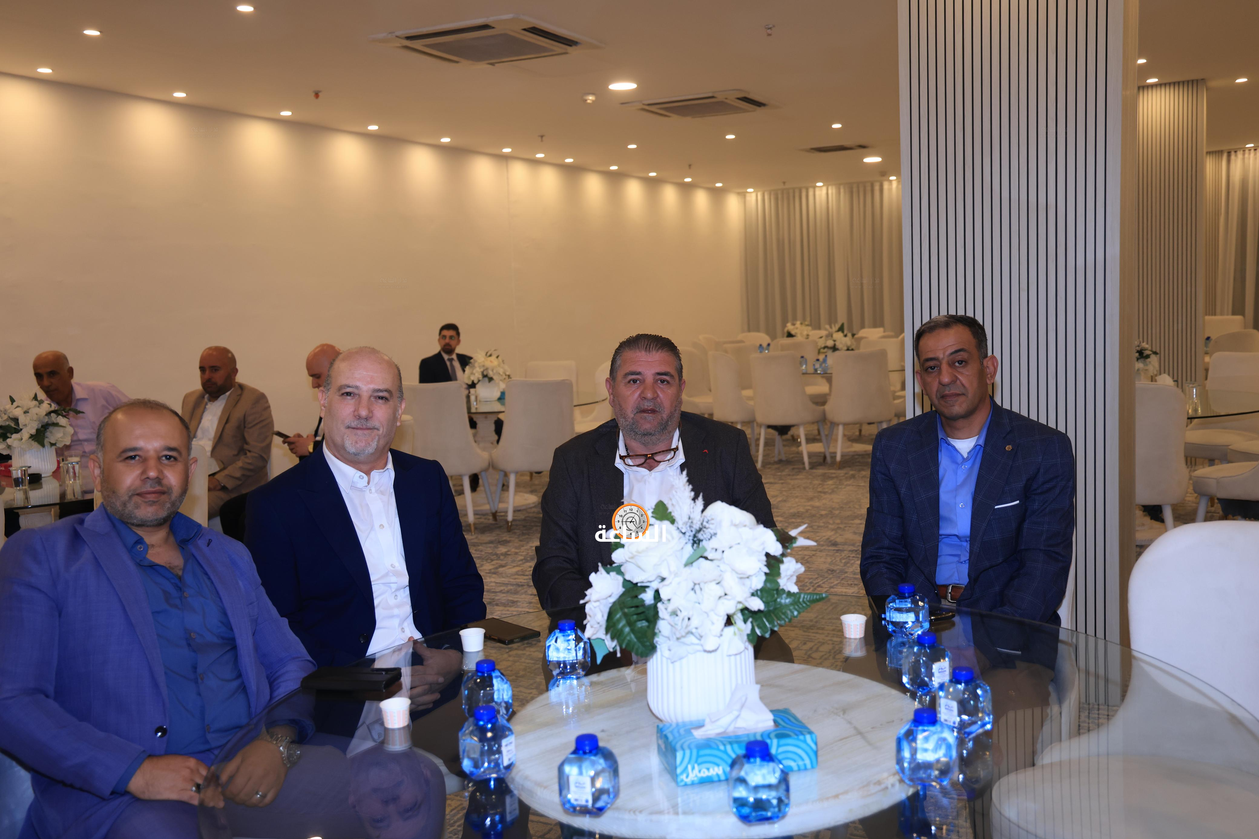 Madar Al-Saa Images 0.3856505343603953