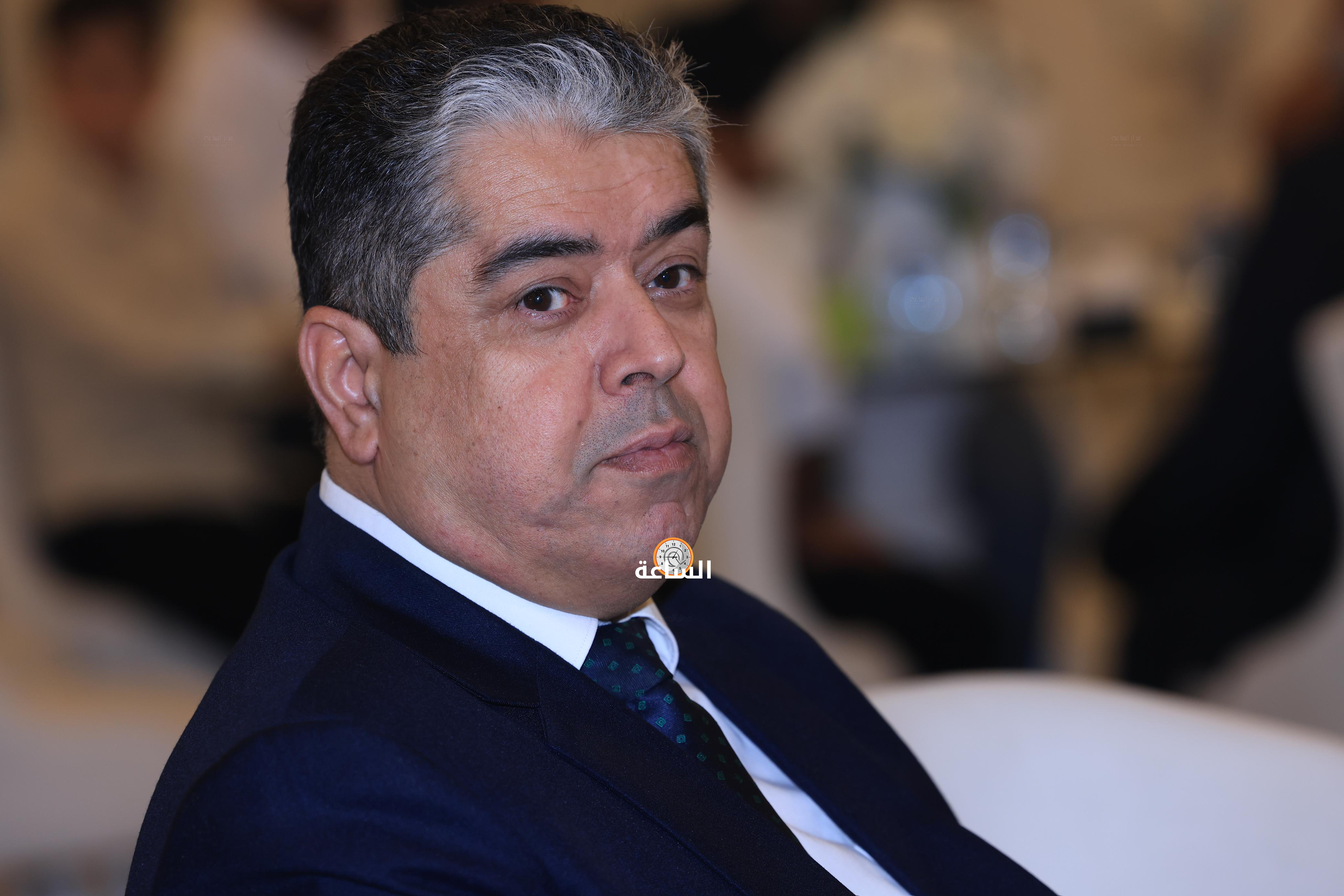 Madar Al-Saa Images 0.017668367351324044