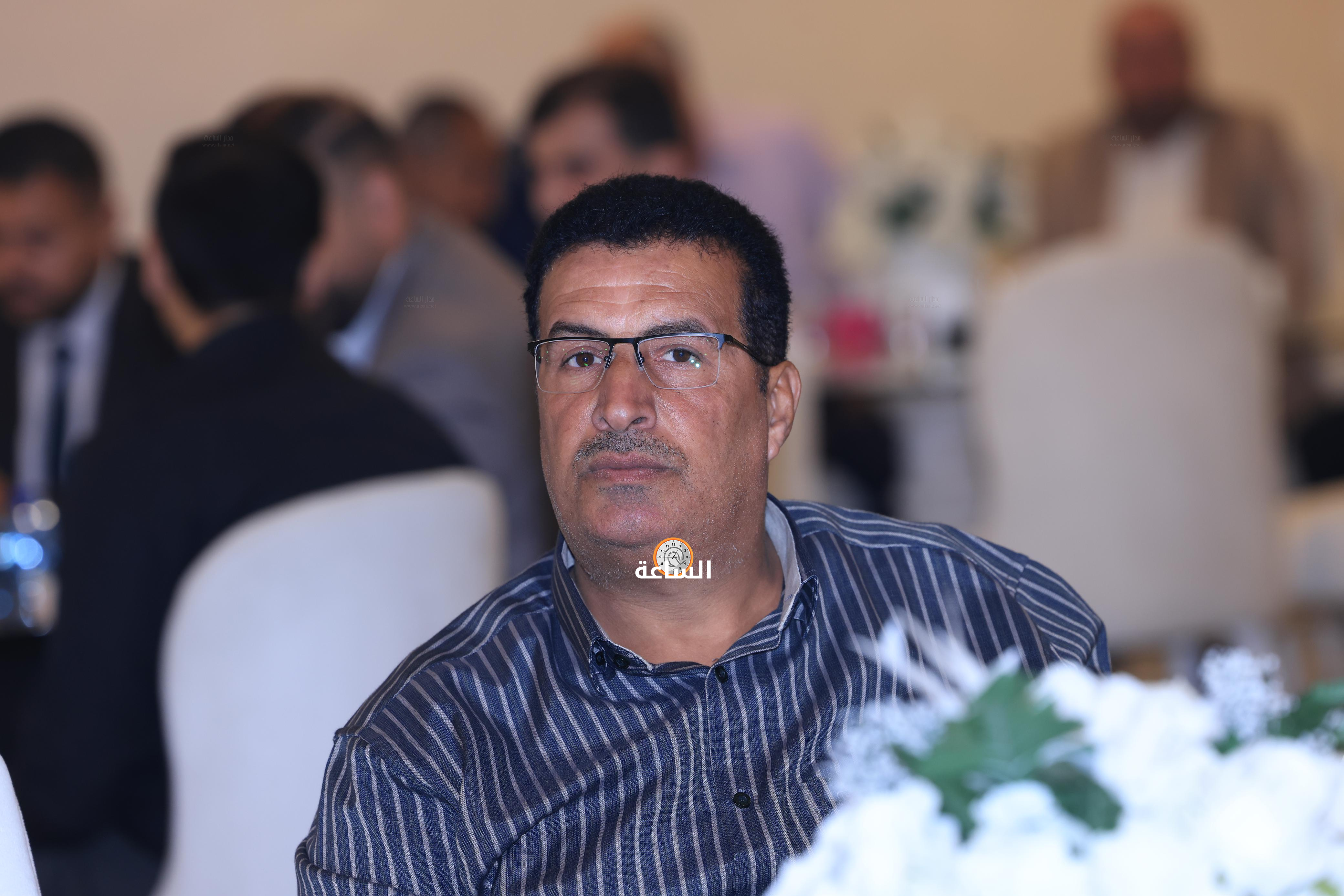 Madar Al-Saa Images 0.8515406638392355