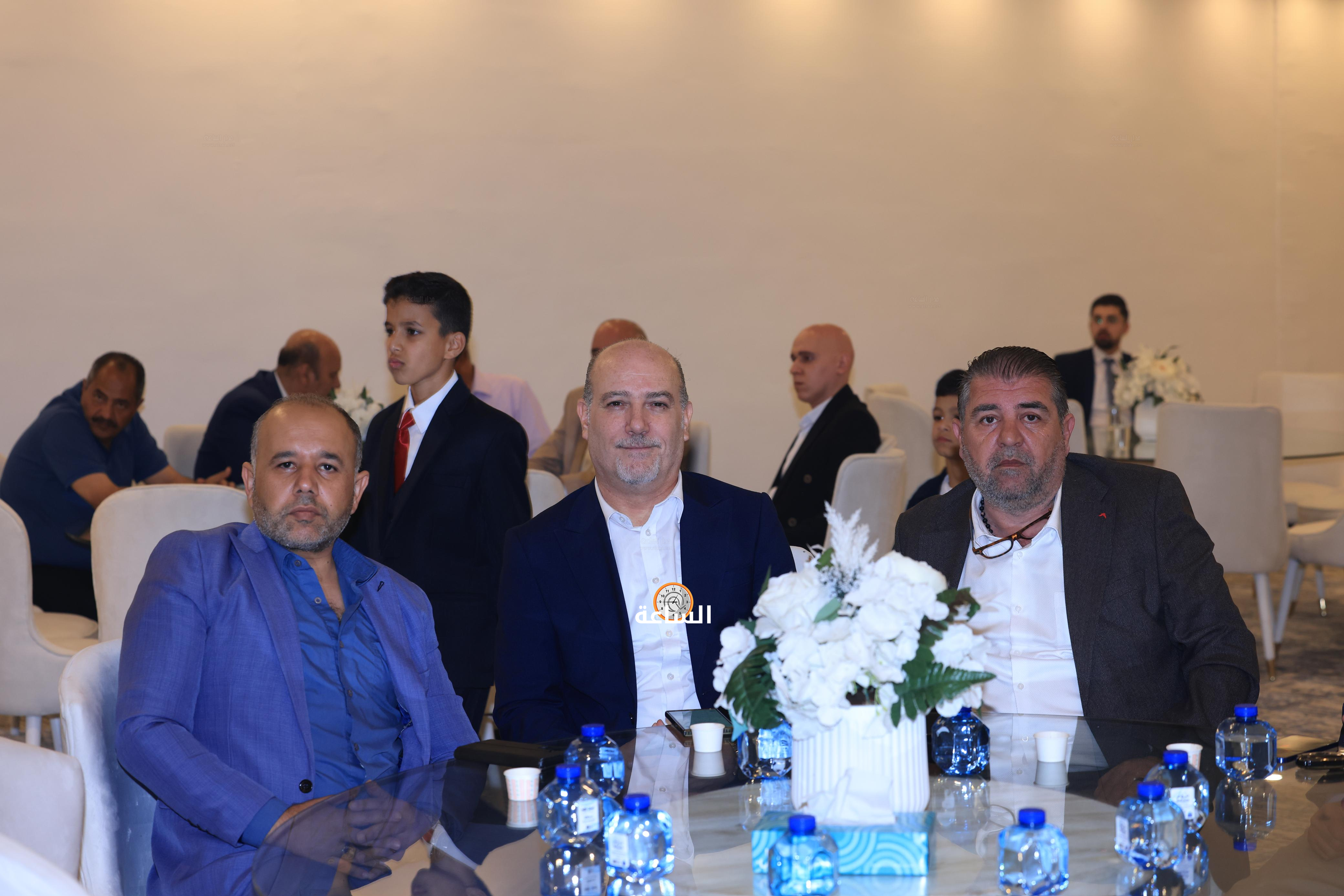 Madar Al-Saa Images 0.9134751527075664