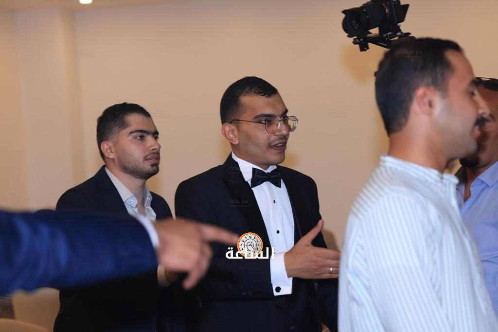 Madar Al-Saa Images 0.23956668036626272