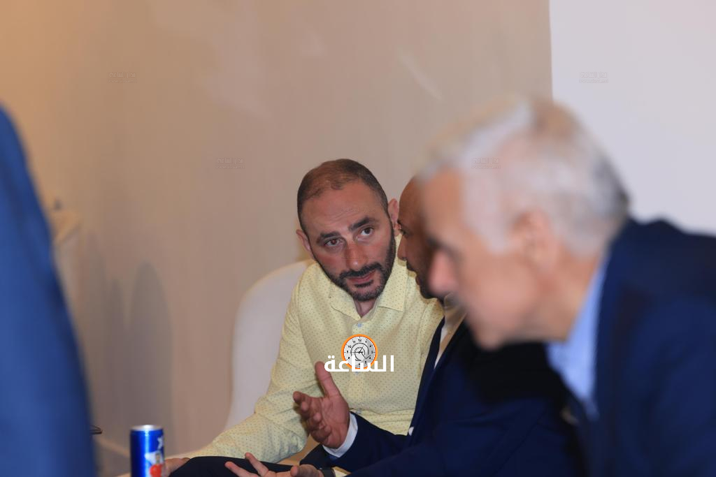 Madar Al-Saa Images 0.9945254542816924