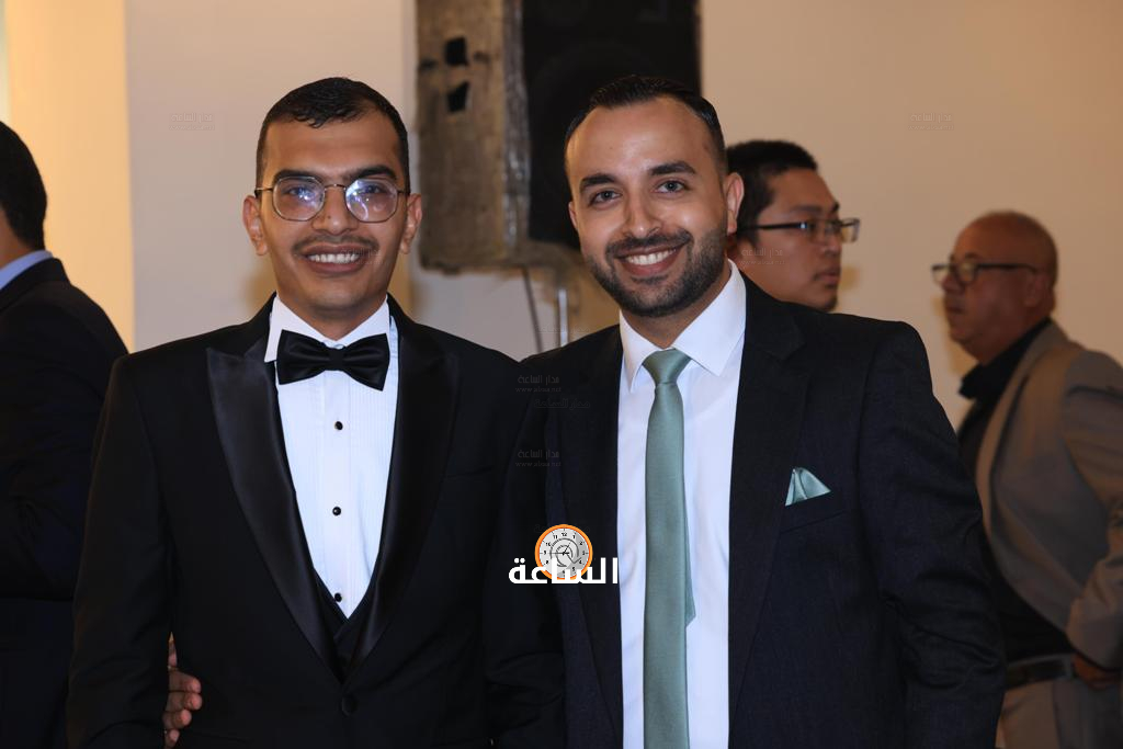 Madar Al-Saa Images 0.8395239433490221