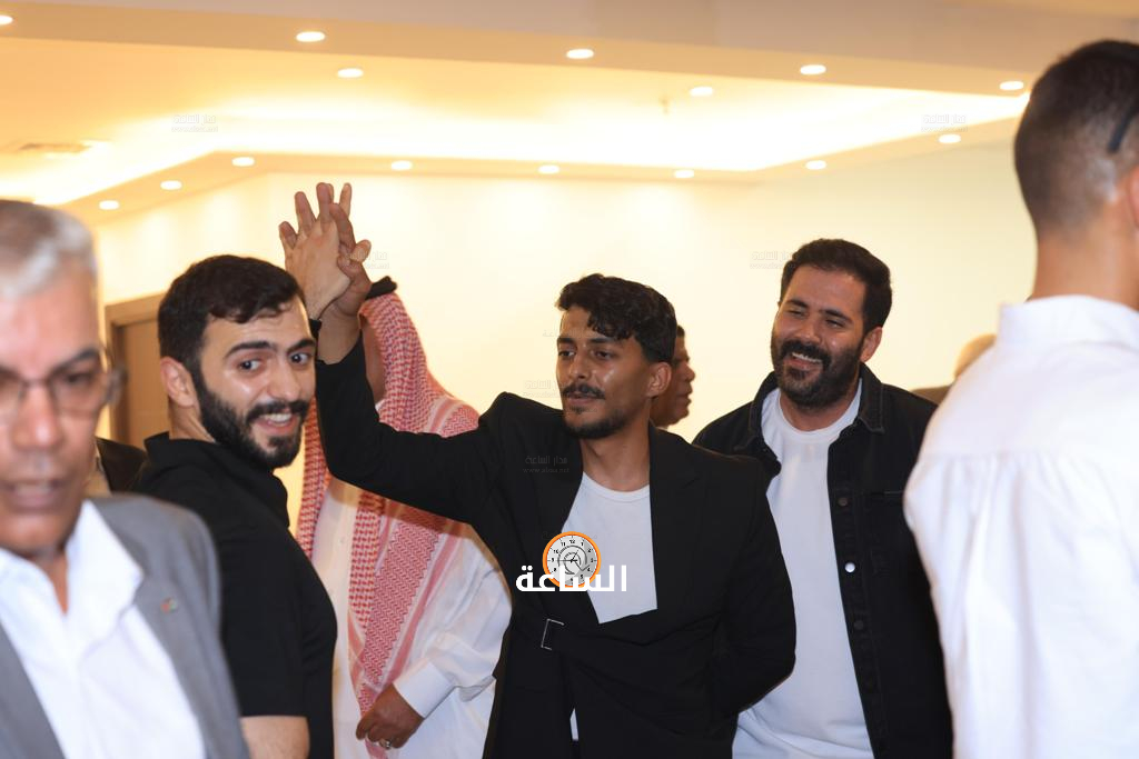 Madar Al-Saa Images 0.7561204469662111