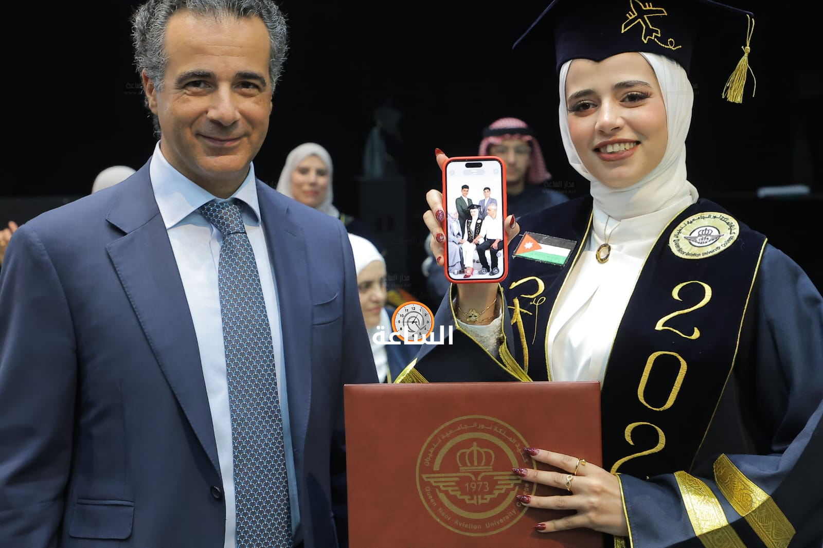 Madar Al-Saa Images 0.5847542237256746