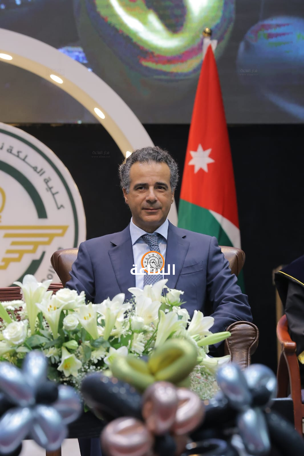 Madar Al-Saa Images 0.48538005742252166