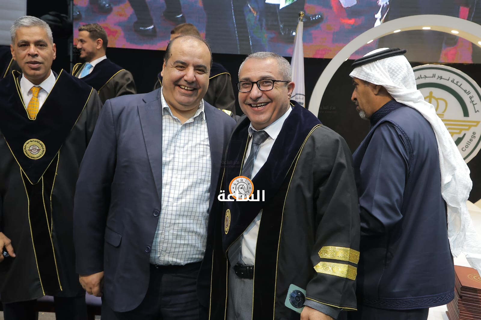 Madar Al-Saa Images 0.9526532002026887