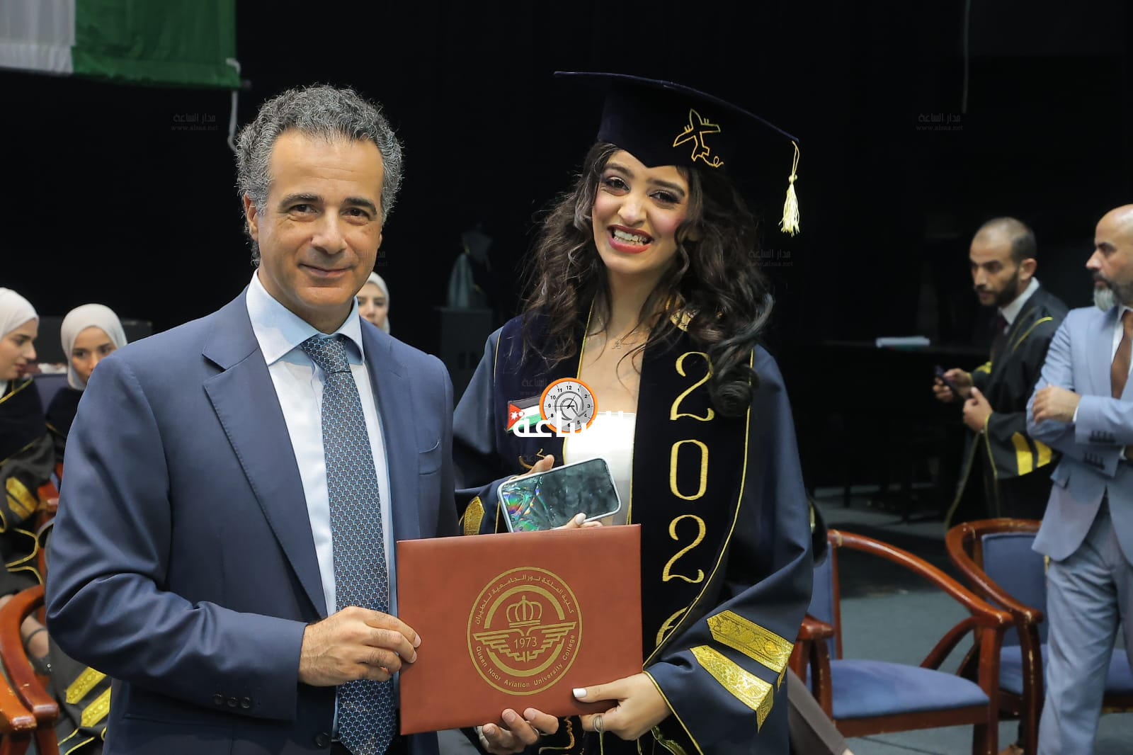 Madar Al-Saa Images 0.7403873528319291