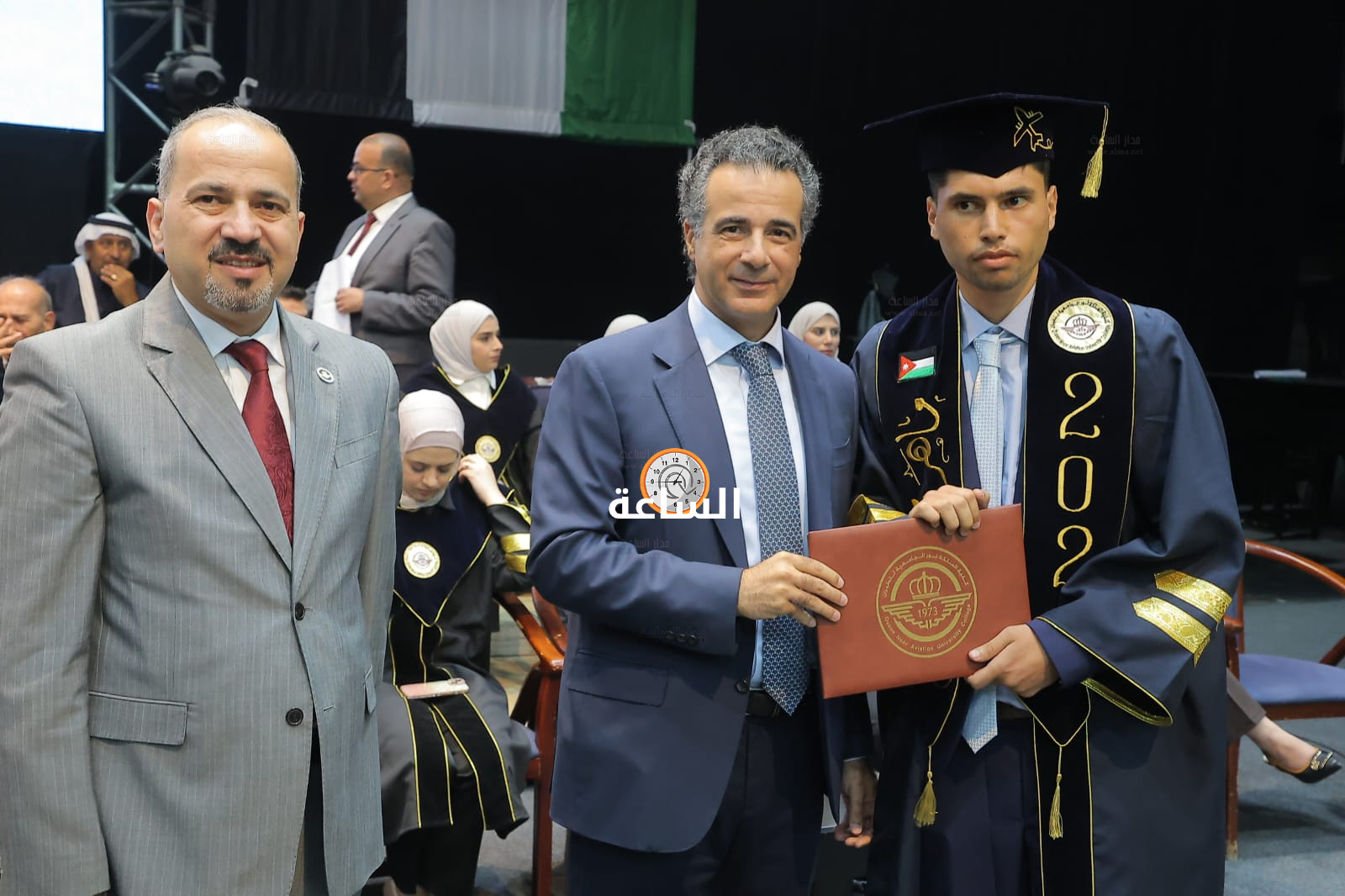 Madar Al-Saa Images 0.018664025880258173
